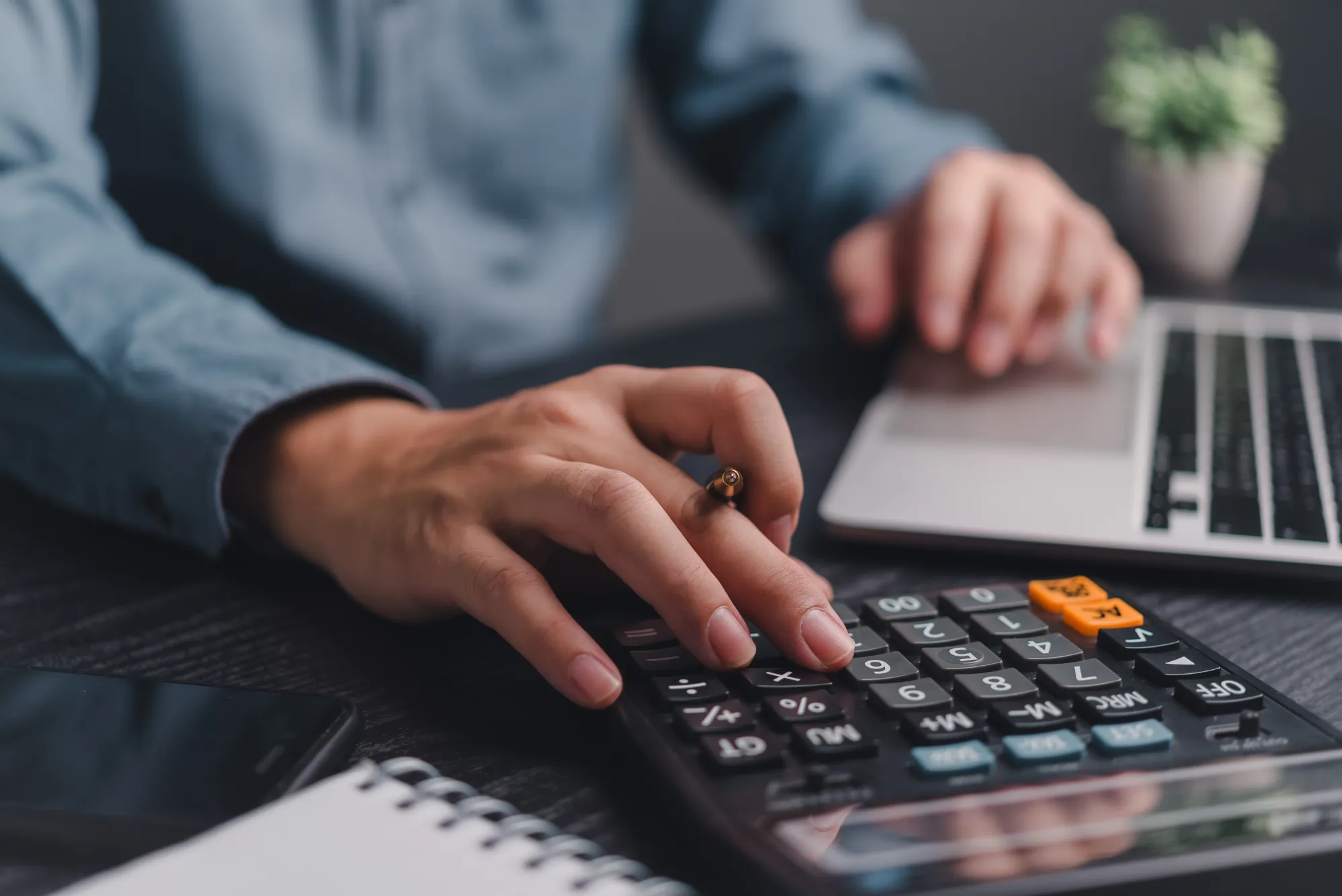 Servicios jurídicos y contables pilares del apoyo de canacope a las pymes